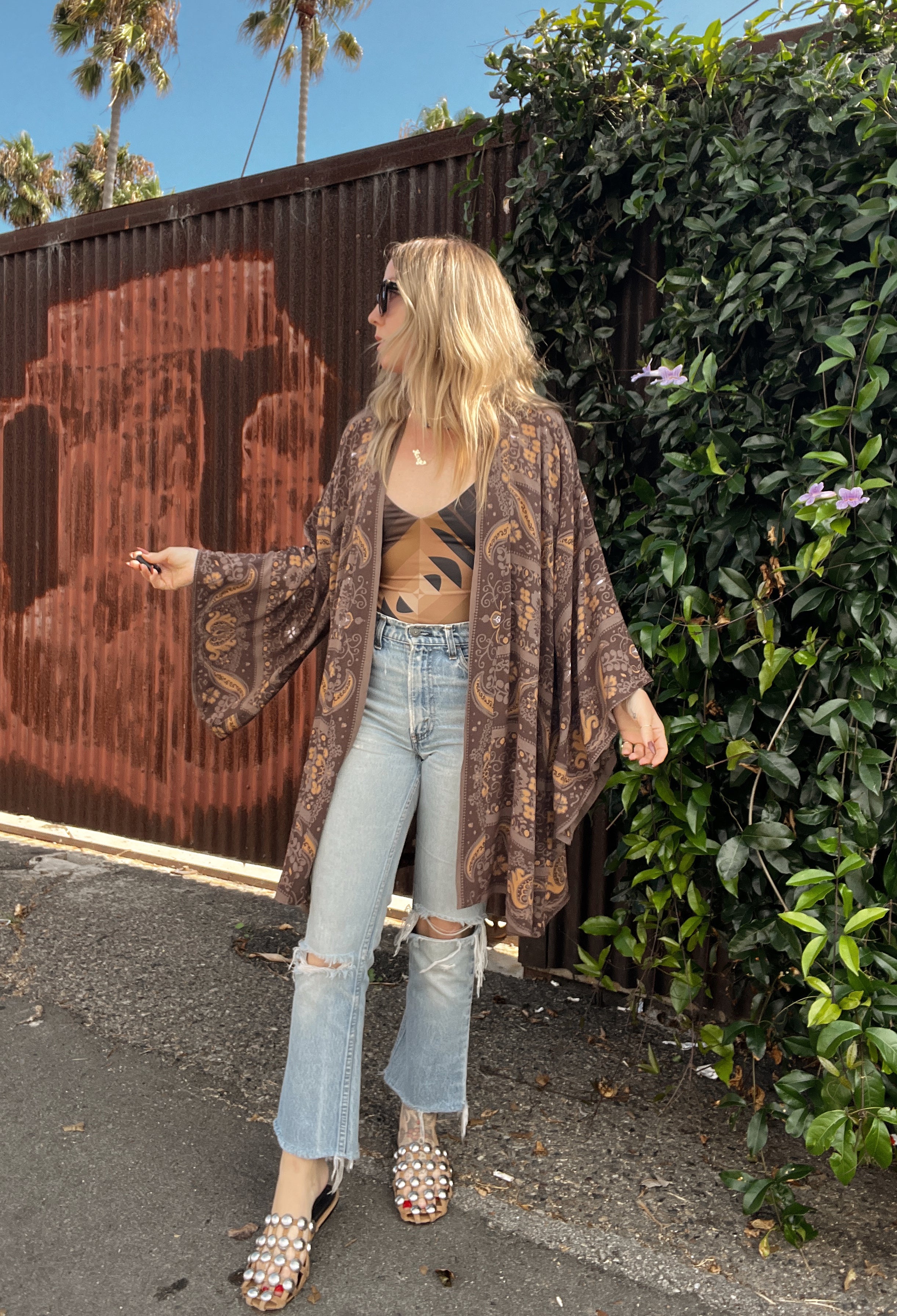 The Hitchhiker Kimono