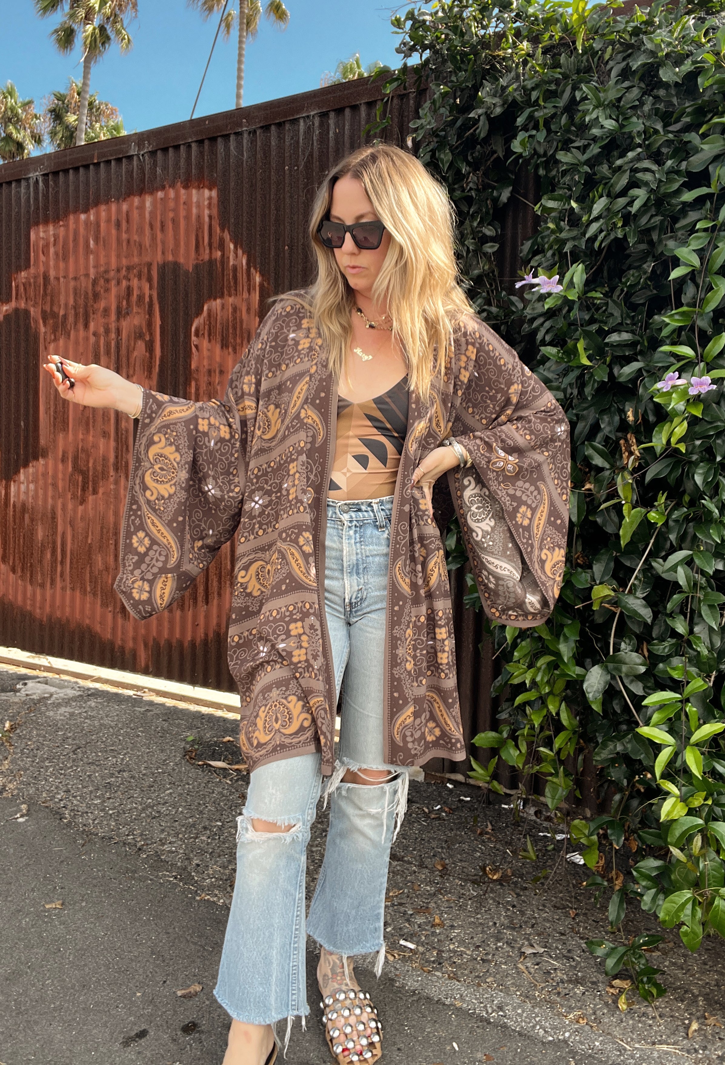 The Hitchhiker Kimono